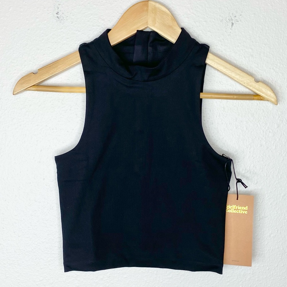 Girlfriend Collective Black Freddie Crop NWT - Picture 2 of 6